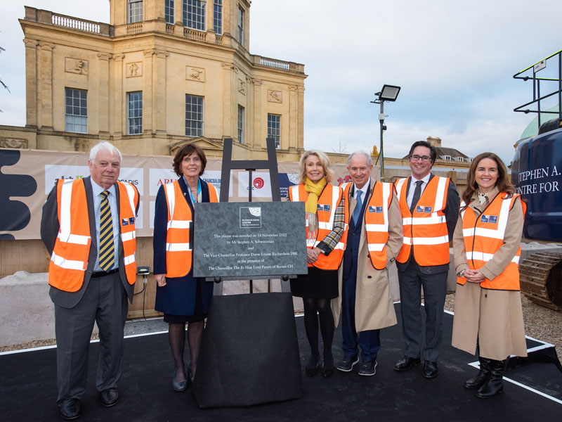 Pictured L to R: Lord Patten of Barnes, Chancellor of Oxford University; Professor Dame Louise Richardson, Vice-Chancellor of Oxford University; Mr and Mrs Schwarzman; Professor William Whyte, Oxford University; Madeleina Loughrey-Grant, Laing O'Rourke. Photo by John Cairns