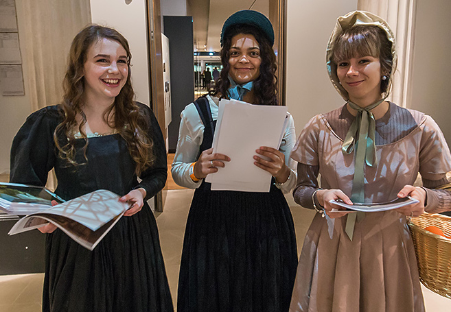 Members of the CREATIVES at one of the museum’s Live Friday events. Photo by Ian Wallman